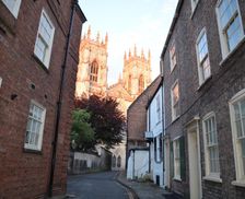 United Kingdom North Yorkshire York vacation rental compare prices direct by owner 24832963