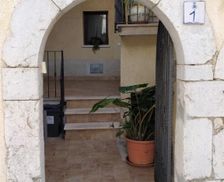 Italy Molise Fornelli vacation rental compare prices direct by owner 26909438