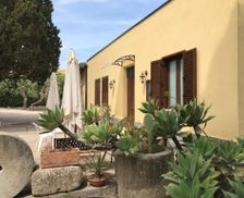 Italy Sicily Tindari vacation rental compare prices direct by owner 26864179