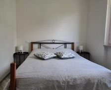 Italy Trentino Alto Adige Nago-Torbole vacation rental compare prices direct by owner 19422263