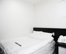 South Korea Gyeongsangbuk-Do Gumi vacation rental compare prices direct by owner 26975959