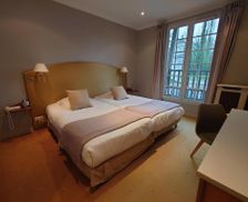 France Normandy Forges-les-Eaux vacation rental compare prices direct by owner 13709249