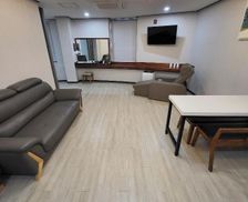 South Korea Gangwon-Do Chuncheon vacation rental compare prices direct by owner 27005094