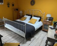 Netherlands Zuid-Holland Dordrecht vacation rental compare prices direct by owner 13746787