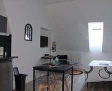 France Nord-Pas-de-Calais Douai vacation rental compare prices direct by owner 35783330