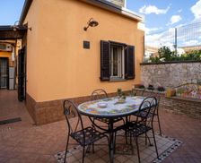 Italy Sicily Piedimonte Etneo vacation rental compare prices direct by owner 24895236