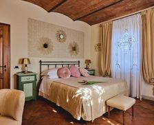 Italy Tuscany San Gimignano vacation rental compare prices direct by owner 24835326