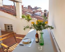 Italy Tuscany Lucca vacation rental compare prices direct by owner 27506575