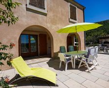 France Provence-Alpes-Côte d'Azur Sault-de-Vaucluse vacation rental compare prices direct by owner 27060430