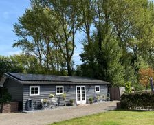 Netherlands North Brabant Uitwijk vacation rental compare prices direct by owner 26779427