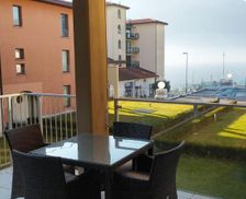 Italy Lombardy Maccagno Superiore vacation rental compare prices direct by owner 28124250