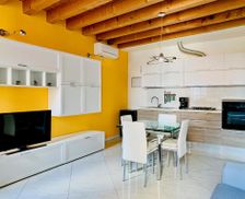 Italy Veneto Rovigo vacation rental compare prices direct by owner 26980384