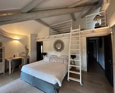 France Languedoc-Roussillon Laudun vacation rental compare prices direct by owner 26828329