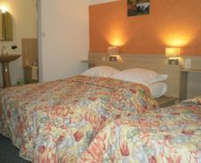 France Auvergne Montluçon vacation rental compare prices direct by owner 26975315