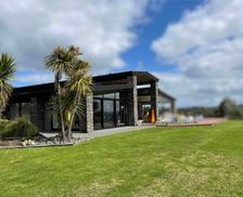 New Zealand Northland Tutukaka vacation rental compare prices direct by owner 28471840