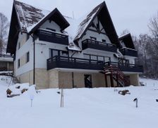 Romania Brasov Bran vacation rental compare prices direct by owner 28383628