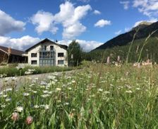 Switzerland Grisons Surlej vacation rental compare prices direct by owner 29317378