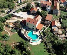 Croatia Split-Dalmatia County Zadvarje vacation rental compare prices direct by owner 27075627