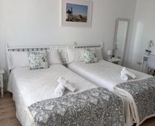 Spain Castilla-La Mancha Consuegra vacation rental compare prices direct by owner 15135208