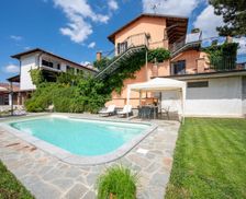Italy Piedmont Castagnole Lanze vacation rental compare prices direct by owner 26997473