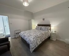 United Kingdom Gloucestershire Cirencester vacation rental compare prices direct by owner 35949298