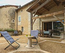 France Nouvelle-Aquitaine Charras vacation rental compare prices direct by owner 28922089