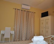 Italy Campania Gioia Sannitica vacation rental compare prices direct by owner 26756894