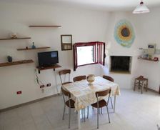 Italy Apulia Sant'Isidoro vacation rental compare prices direct by owner 28972490