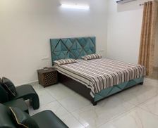 India Chandigarh Region Chandīgarh vacation rental compare prices direct by owner 26910396