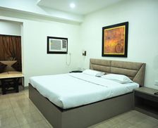 India West Bengal Kolkata vacation rental compare prices direct by owner 28804793