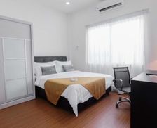 Brunei  Kuala Belait vacation rental compare prices direct by owner 27460990