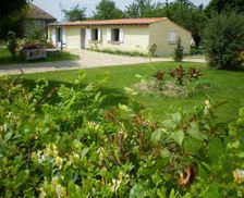 France Aquitaine Marcillac vacation rental compare prices direct by owner 16824374