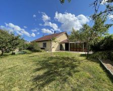 France Burgundy Saint-Martin-de-la-Mer vacation rental compare prices direct by owner 27073237