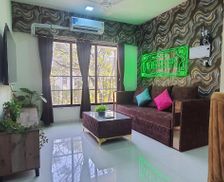 India Maharashtra Mumbai vacation rental compare prices direct by owner 25560325