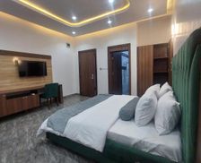 Nigeria Delta State Okpanam vacation rental compare prices direct by owner 26953894