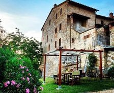 Italy Tuscany Monteriggioni vacation rental compare prices direct by owner 14144827