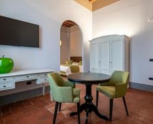 Italy Tuscany Cascina vacation rental compare prices direct by owner 26946447