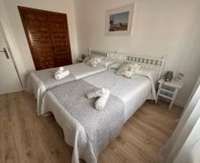 Spain Castilla-La Mancha Consuegra vacation rental compare prices direct by owner 17899726