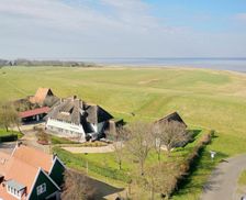 Netherlands Noord-Holland Den Oever vacation rental compare prices direct by owner 27910718