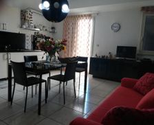 Italy Sicily Acitrezza vacation rental compare prices direct by owner 28422840