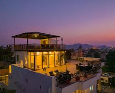 India Rajasthan Udaipur vacation rental compare prices direct by owner 26769993
