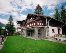Romania Prahova Buşteni vacation rental compare prices direct by owner 28889939