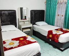 Indonesia Sumatra Bukittinggi vacation rental compare prices direct by owner 26934884