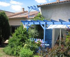 France Nouvelle-Aquitaine Bonneuil-Matours vacation rental compare prices direct by owner 27013555