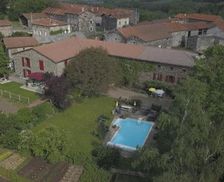 France Auvergne-Rhône-Alpes Rachat vacation rental compare prices direct by owner 26672122