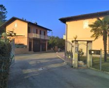 Italy Piedmont La Morra vacation rental compare prices direct by owner 26840202