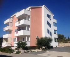 Croatia Pag Island Novalja vacation rental compare prices direct by owner 28745425