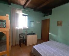Italy Calabria Seminara vacation rental compare prices direct by owner 26970020