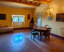 Italy Tuscany Campagnatico vacation rental compare prices direct by owner 27309400
