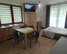 Poland Lesser Poland Sromowce Niżne vacation rental compare prices direct by owner 27014883